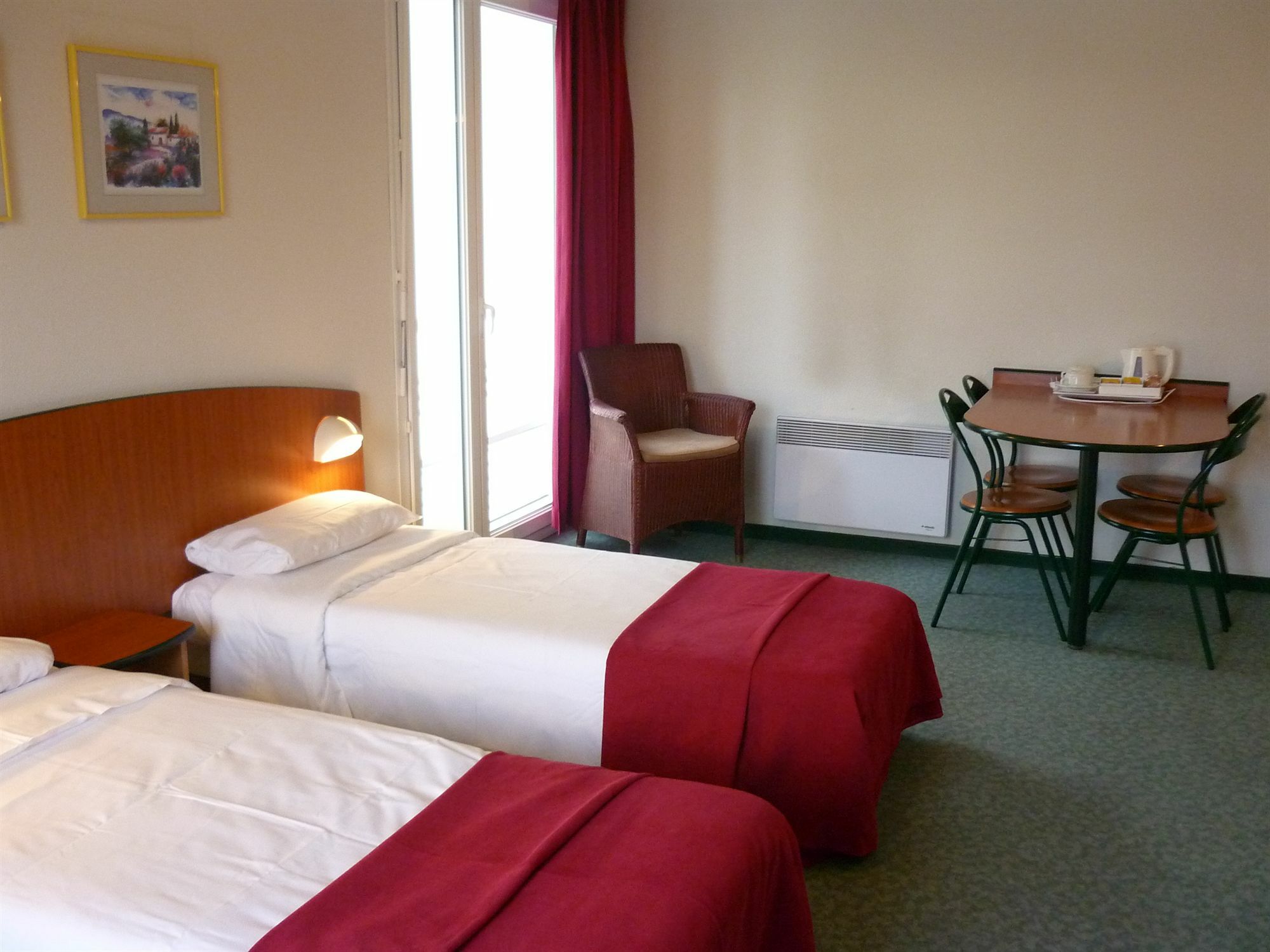 Appart'Hotel Victoria Garden Pau Quarto foto